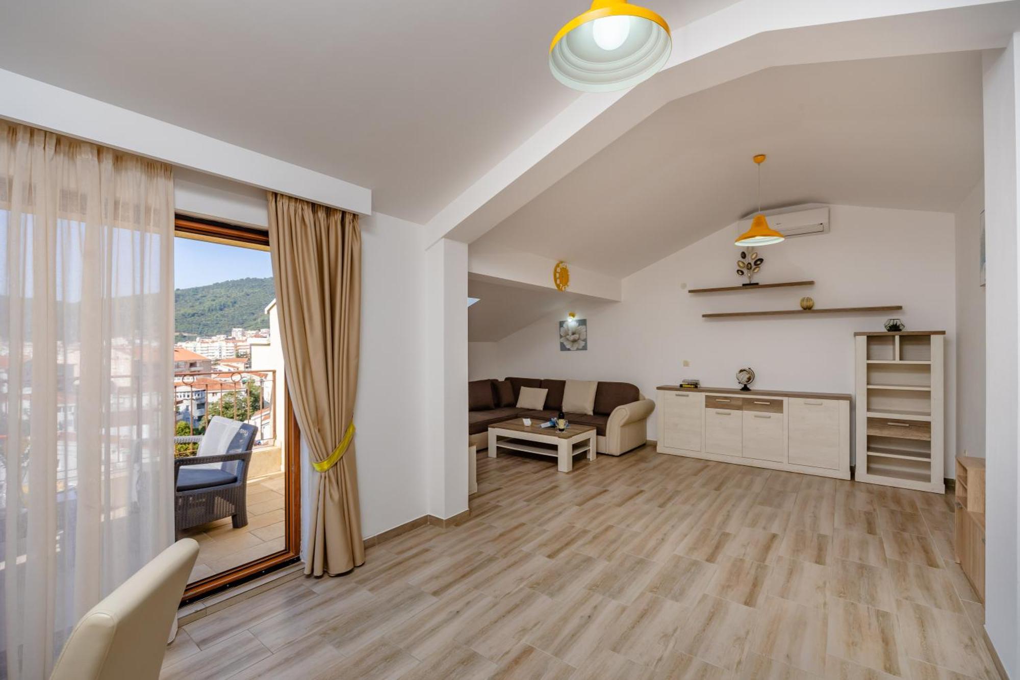 Arvala Apartments Budva Pokoj fotografie