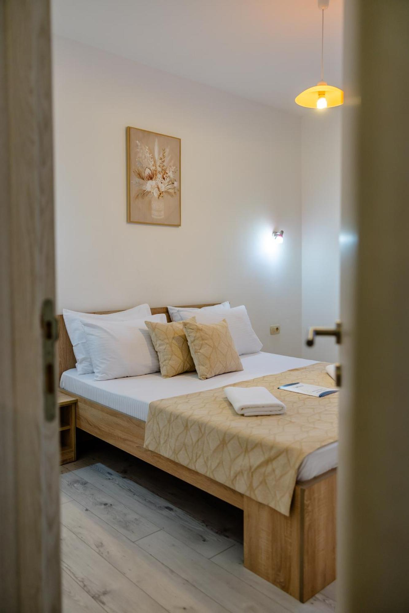 Arvala Apartments Budva Pokoj fotografie